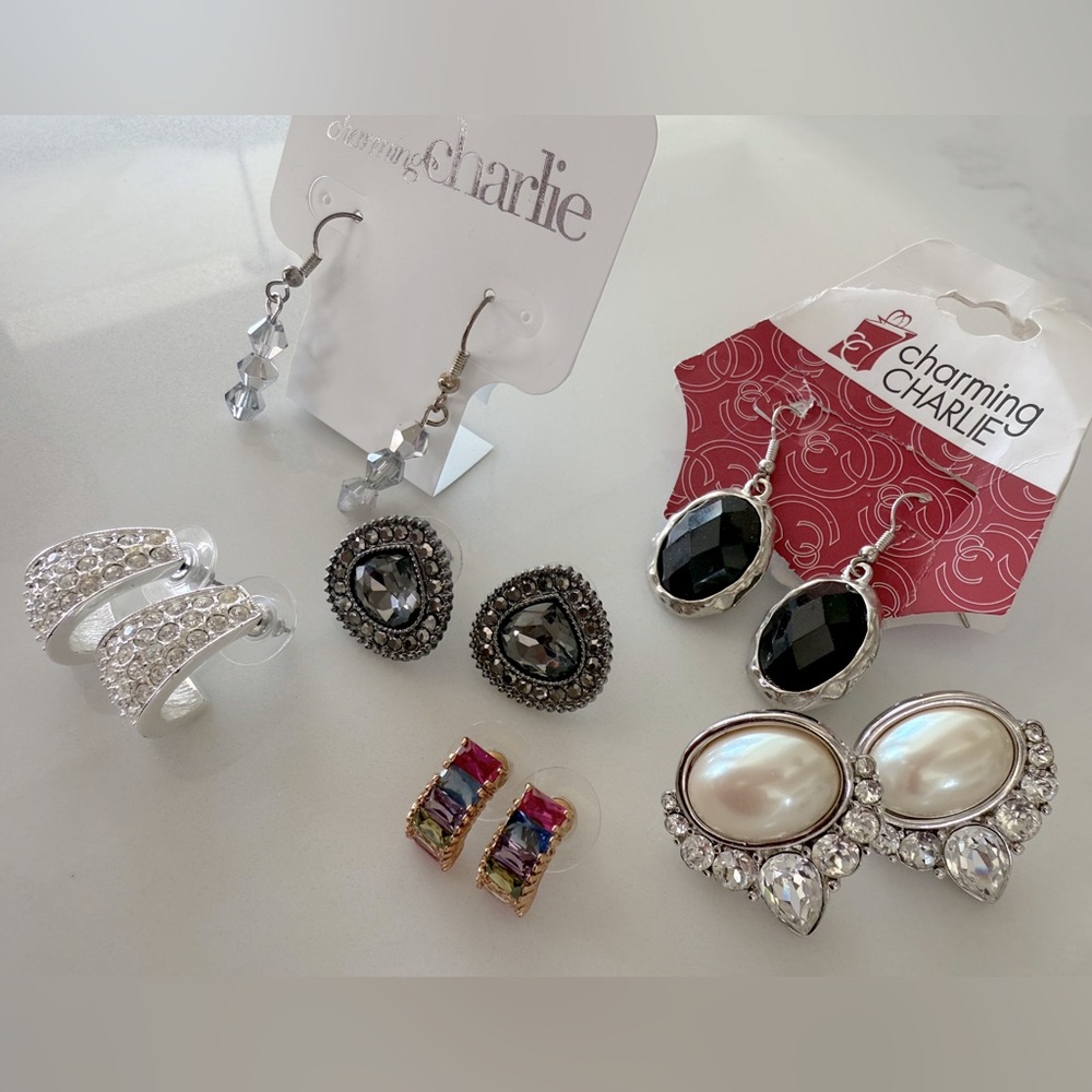 Bundle of Fashion Earrings - 6 Pairs